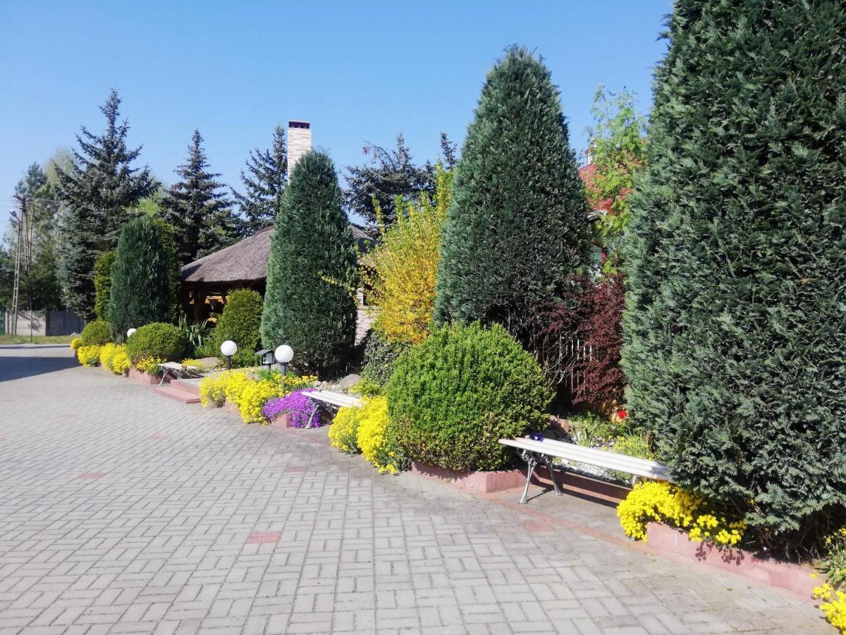 Noclegi I Restauracja Gracja Bełchatów Kültér fotó