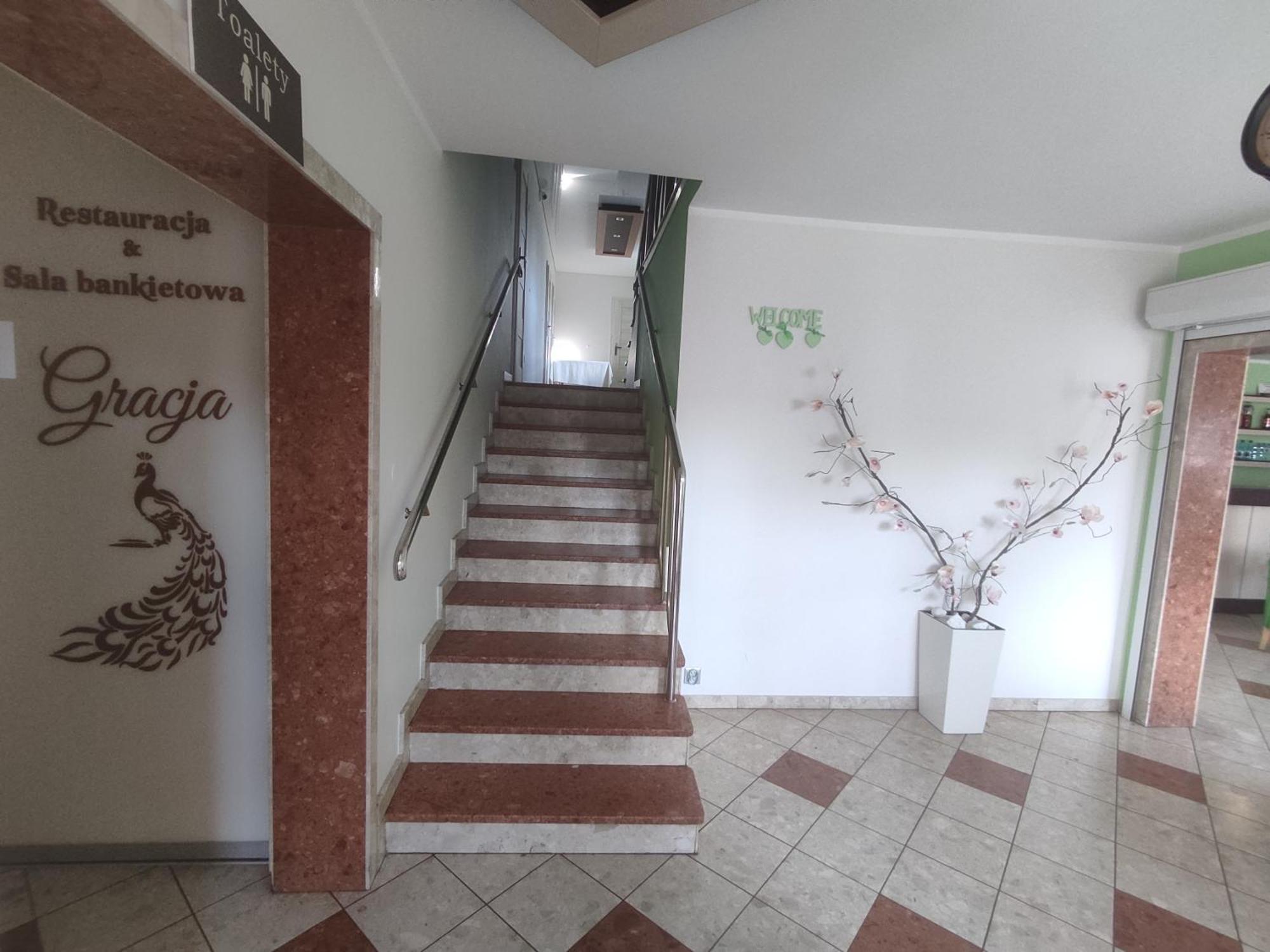Noclegi I Restauracja Gracja Bełchatów Kültér fotó